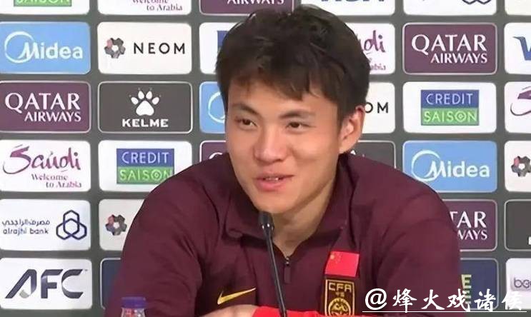 输不起?乌兹媒体炮轰李昊:太阴险!耍手段欺骗对手,球迷被他冒犯 输不起?乌兹媒体炮轰李昊:太阴险!耍手段欺骗对手,球迷被他冒犯